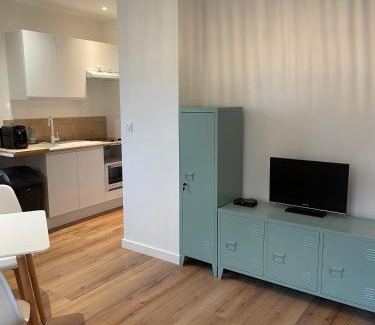 Lamballe Apartment | Lamballe plein centre, superbe appartement 1er étage