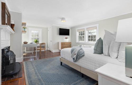 Vineyard Haven Hotel | Lambert's Cove Inn & Resort