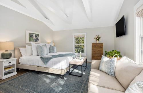 Vineyard Haven Hotel | Lambert's Cove Inn & Resort