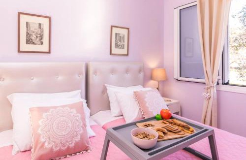 Roda Apartment | Lamda Apartments By Estia