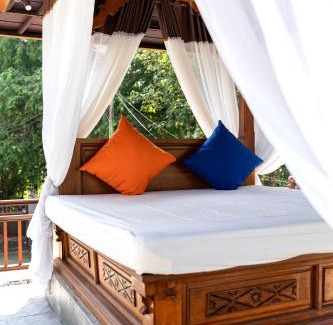 Saba Villa | Lamin Etan Saba Selatan