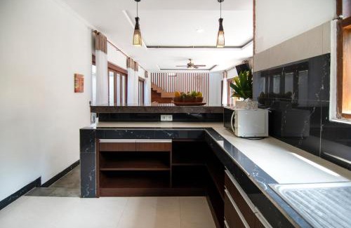 Saba Villa | Lamin Etan Saba Selatan