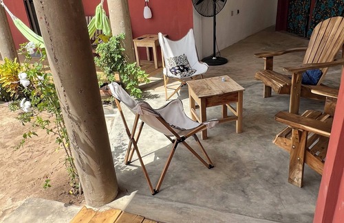 Ouidah House | Lamistad, Entre la Lagune et la Plage de Ouidah !