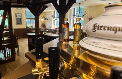 Treuen Hotel | Landgasthof & Hotel Waldeck