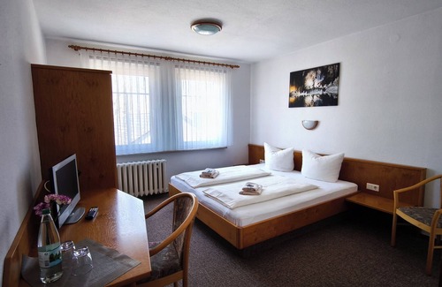 Droebischau Hotel | Landgasthof Kemter