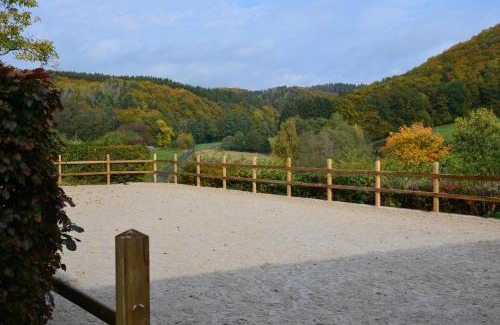 Utzerath House | Landgut Pfauenhof - Landleben genießen auf dem Bio-Reiterhof in der Vulkaneifel