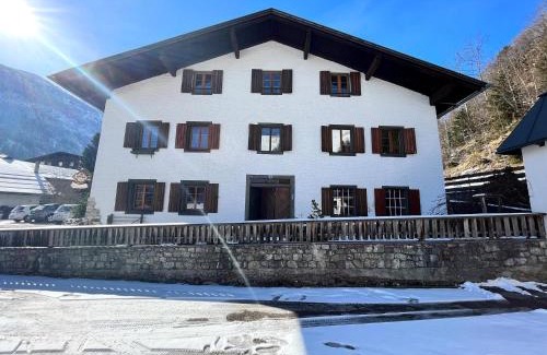 Elbigenalp House | Landhaus Geierwally