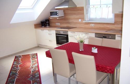 Thorl Apartment | LANDHAUS JASMIN ausgezeichnet mit 4 Kristallen - FW Sarsteinblick