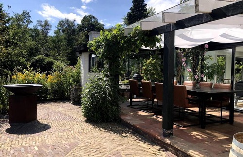 Municipality of Bergen Villa | Landhuis het Woud. max. 11 pers. with private pool