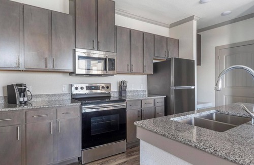 Manor Apartment | Landing | Amazing 1BD, Pool, Gym