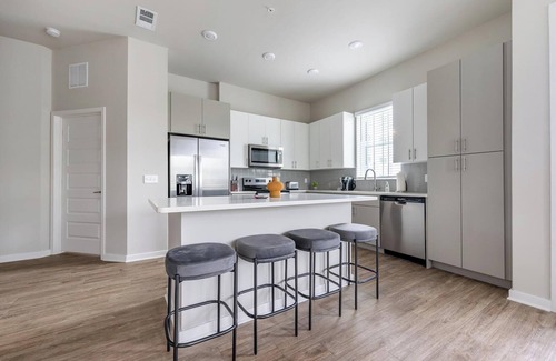 Wimauma Apartment | Landing | Amazing 2BD, Clubhouse, Gym