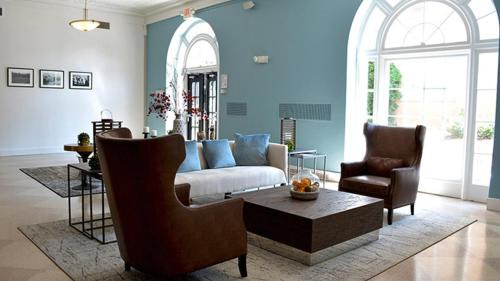 DeBaliviere Place Apartment | Landing at 275 on the Park - Congress - 2 Bedrooms in De Baliviere Place