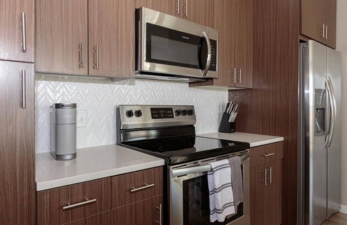 Dupont Apartment | Landing at Elevate at Pena Station - 1 Bedroom in Denver International Airport