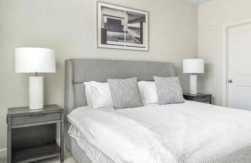 Wake Forest Apartment | Landing at Legacy Wake Forest - 2 Bedrooms in Downtown Wake Forest