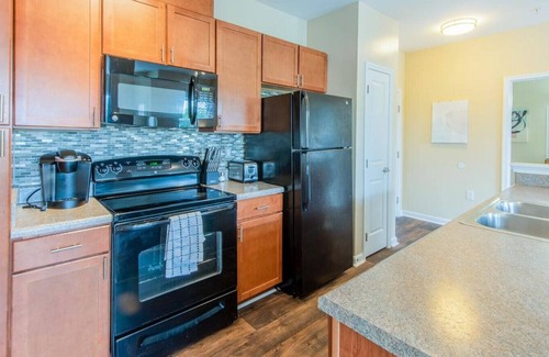 Ellicott City Apartment | Landing at Orchard Meadows Apartment Homes - 2 Bedrooms in Downtown Ellicott City