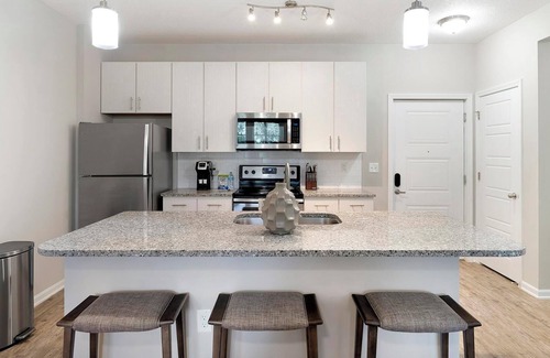 Land O' Lakes Apartment | Landing at Soltair Cypress Creek - 1 Bedroom in.