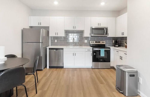 Townsite Apartment | Landing at Summit on Boulder - 2 Bedrooms in Va.