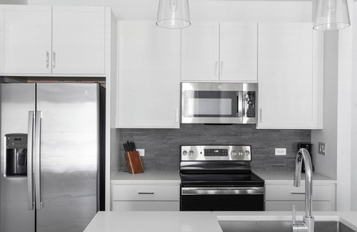 Austin Apartment | Landing at The Artesian at Bee Cave - 1 Bedroom.