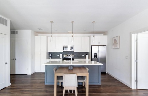 Austin Apartment | Landing at The Artesian at Bee Cave - 2 Bedroom.