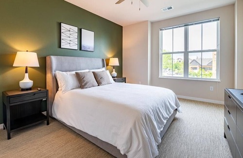Brown Deer Apartment | Landing at The Bevy - 1 Bedroom in Downtown Brown Deer