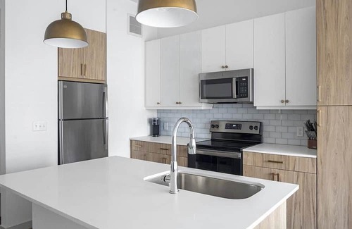 Austin Apartment | Landing at The Haywood - 1 Bedroom in Slaughter Creek