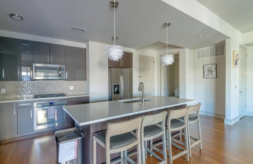 Houston Apartment | Landing at The Hayworth - 2 Bedrooms in Westside