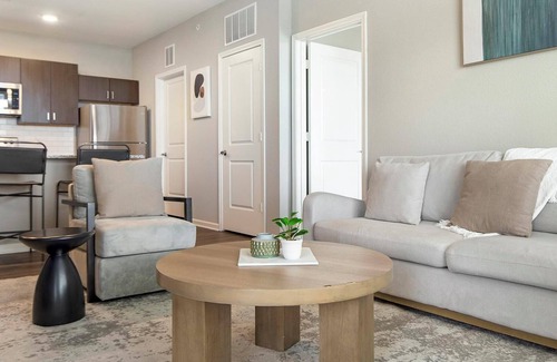 Chesterfield Apartment | Landing at The Parq at Chesterfield - 2 Bedroom.
