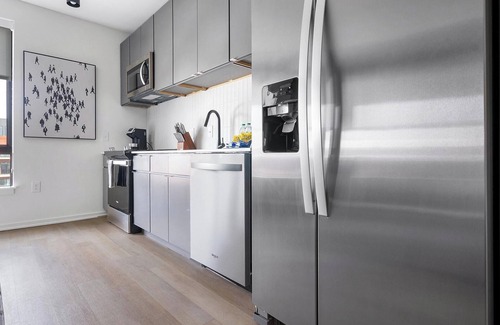 Durham Apartment | Landing at The Rigsbee Phase l - Studio in Old .