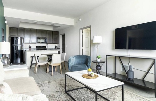 Eastwood Village Apartment | Landing at The Vistas at Eastwood - 2 Bedrooms .