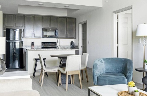 Eastwood Village Apartment | Landing at The Vistas at Eastwood - 2 Bedrooms .