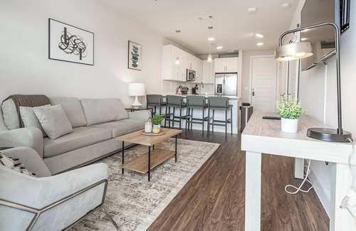 Wetmore Apartment | Landing | Beautiful 1BD, Pool, Clubhouse