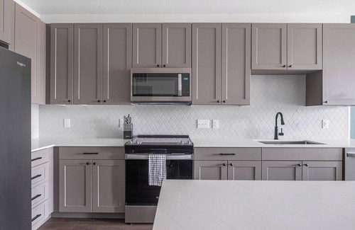 Houston Apartment | Landing | Beautiful 1BD, Gym, Courtyard