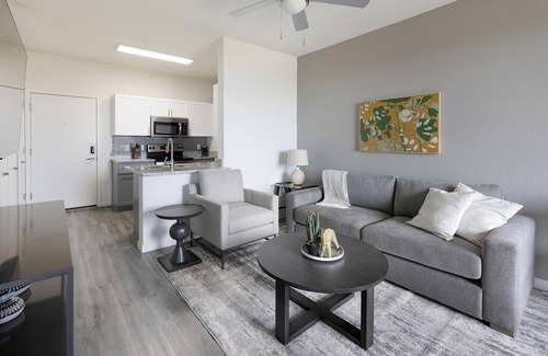 Tempe Apartment | Landing | Beautiful 1BD, Game Room, Gym