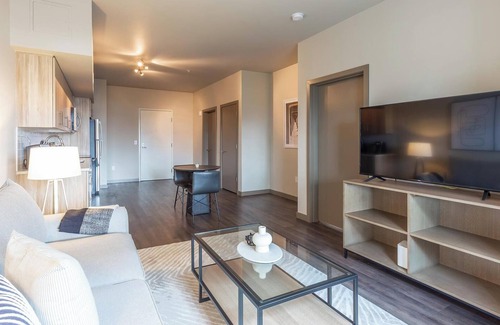 Northwest Portland Apartment | Landing | Beautiful 1BD, Clubhouse, Courtyard