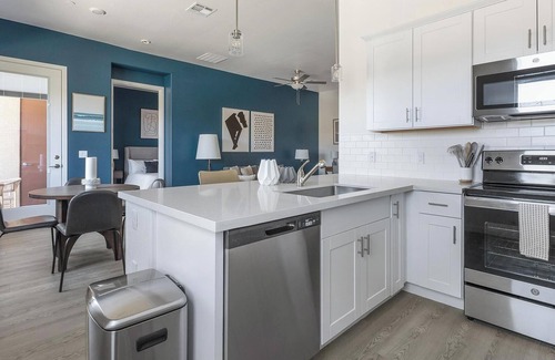 Oro Valley Apartment | Landing | Beautiful 2BD, Pool
