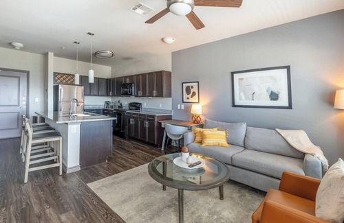 Fort Worth Apartment | Landing | Chic 1BD, Courtyard, Game Room