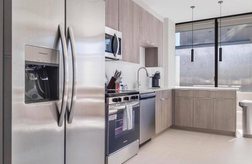 Civil Rights Historic District Apartment | Landing | Chic 1BD in Fountain Heights