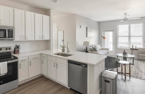 Belle Mina Apartment | Landing | Chic 2BD, Yoga Studio, Clubhouse