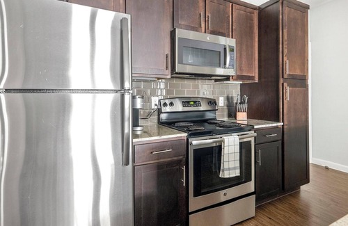 Buda Apartment | Landing | Incredible 1BD, Gym, Yoga Studio