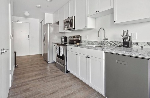 Greektown Historic District Apartment | Landing | Incredible Studio, Gym, Clubhouse