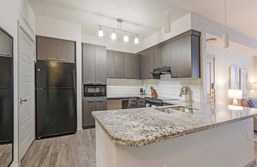 Arrowhead Ranch Apartment | Landing | Modern 1BD, Gym