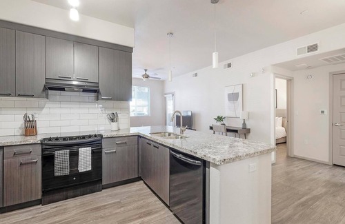 Arrowhead Ranch Apartment | Landing | Modern 1BD, Gym