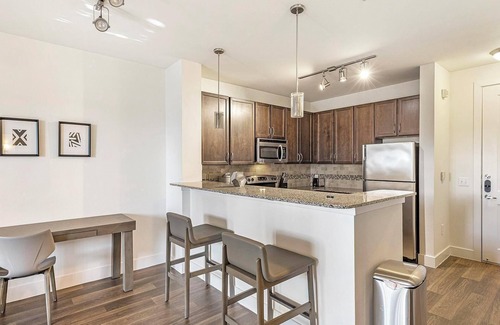 Park Central Apartment | Landing | Modern 1BD, Pool, Clubhouse