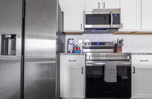 Preserve North Apartment | Landing | Modern 2BD, Game Room, Clubhouse