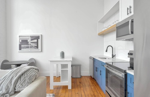 Greenville Apartment | Landing | Spectacular 2BD, Gym, Yoga Studio