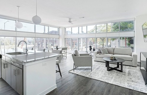 Five Points South Apartment | Landing | Stunning 1BD, Pool, Gym