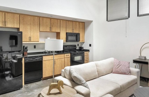 North Chesterfield Apartment | Landing | Stylish 1BD, Clubhouse, Gym