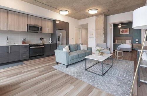 Baileys Crossroads Apartment | Landing | Stylish 2BD, Game Room, Gym