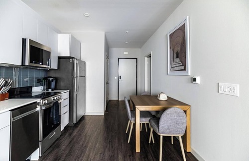 Reno/Tahoe Airport Apartment | Landing | Stylish Studio, Gym, Pool