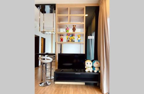 Kampung Bukit Dukong Apartment | Landmark Residence 1, Pool View, Free WiFi, TV-box, Free Parking, Near Kajang, Mahkota Cheras, C180, MRT